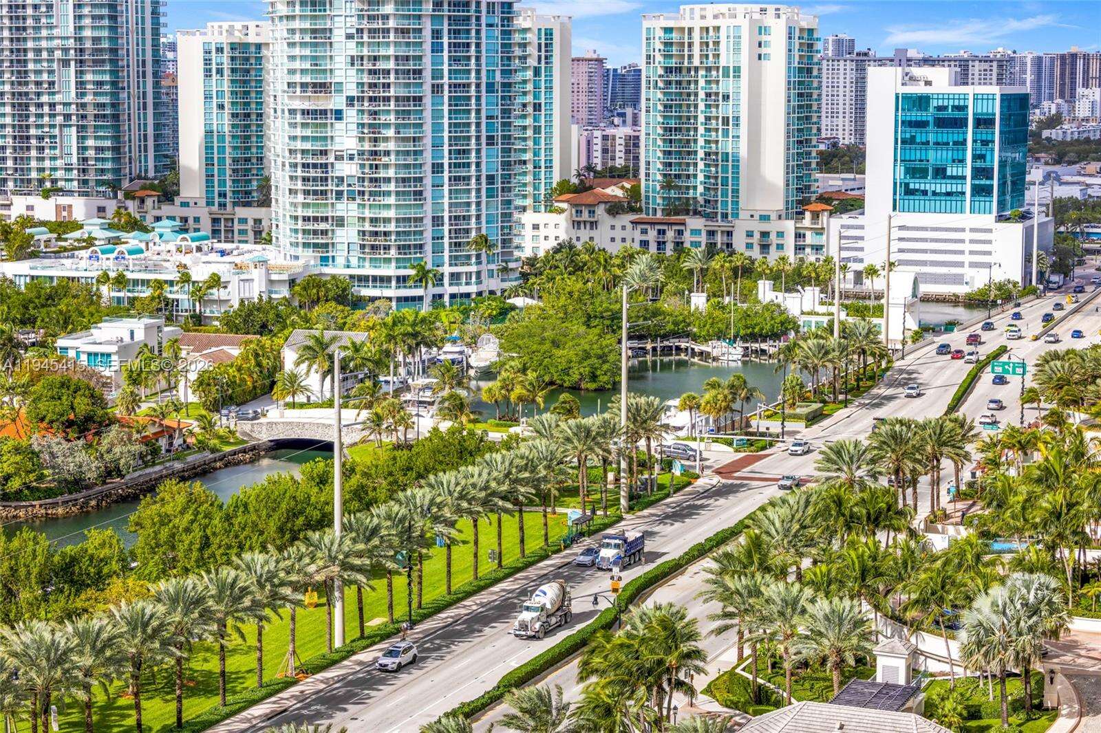 TDR TOWER I - 16001 Collins Ave, Sunny Isles Beach, FL 33160 | Picture 33