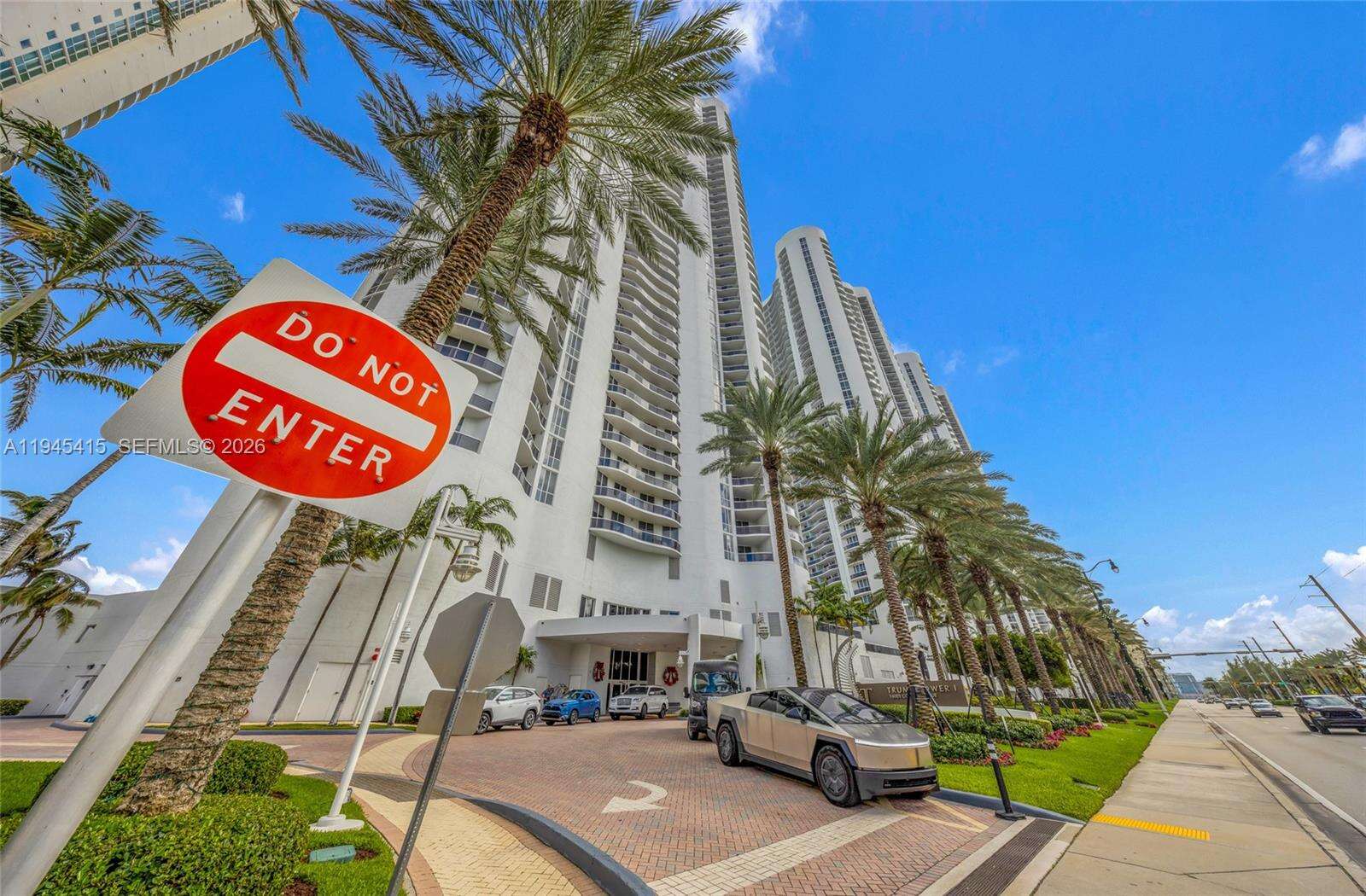 TDR TOWER I - 16001 Collins Ave, Sunny Isles Beach, FL 33160 | Picture 36
