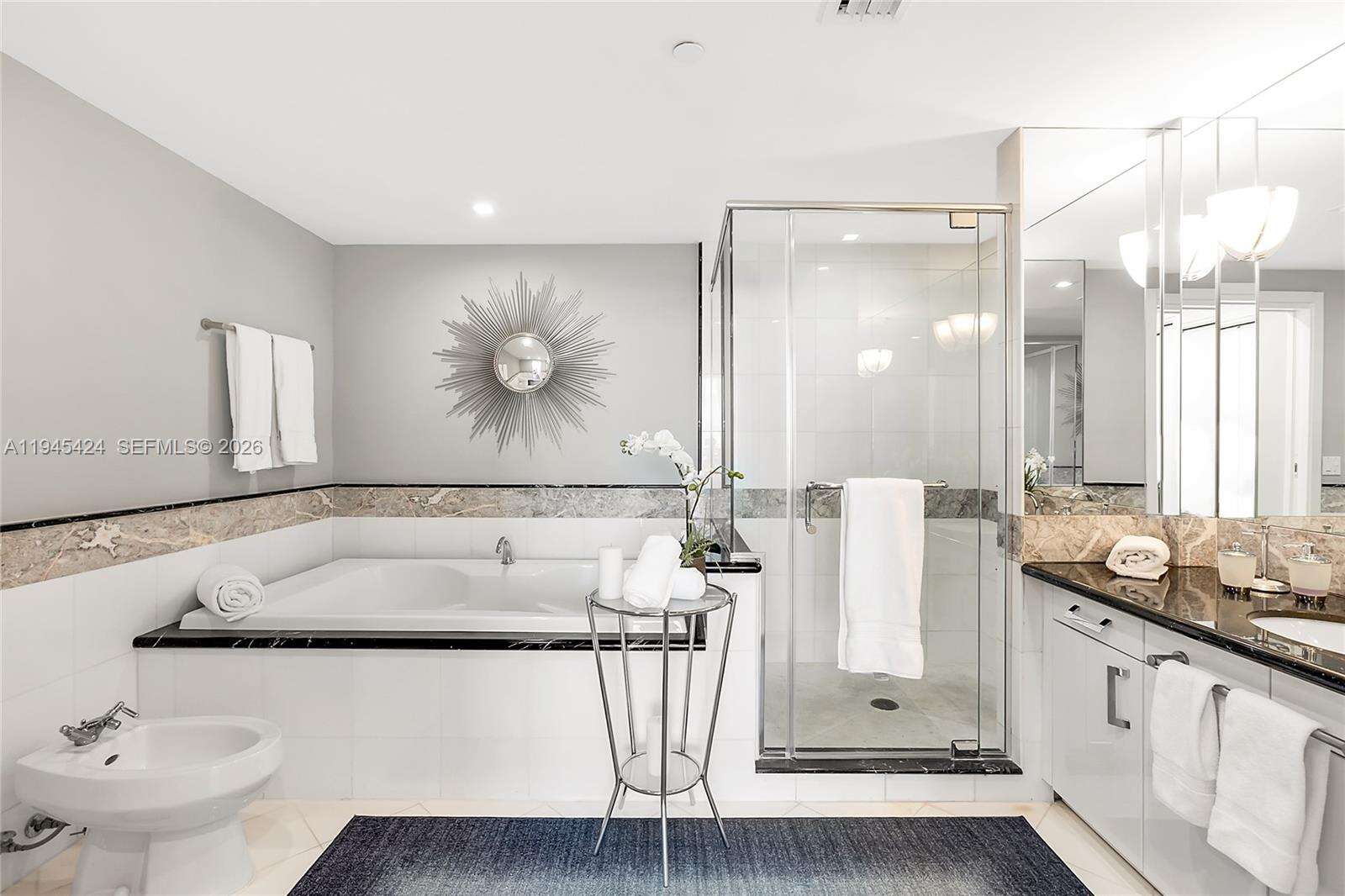 THE BENTLEY BAY - 540 W Ave, Miami Beach, FL 33139 | Picture 9