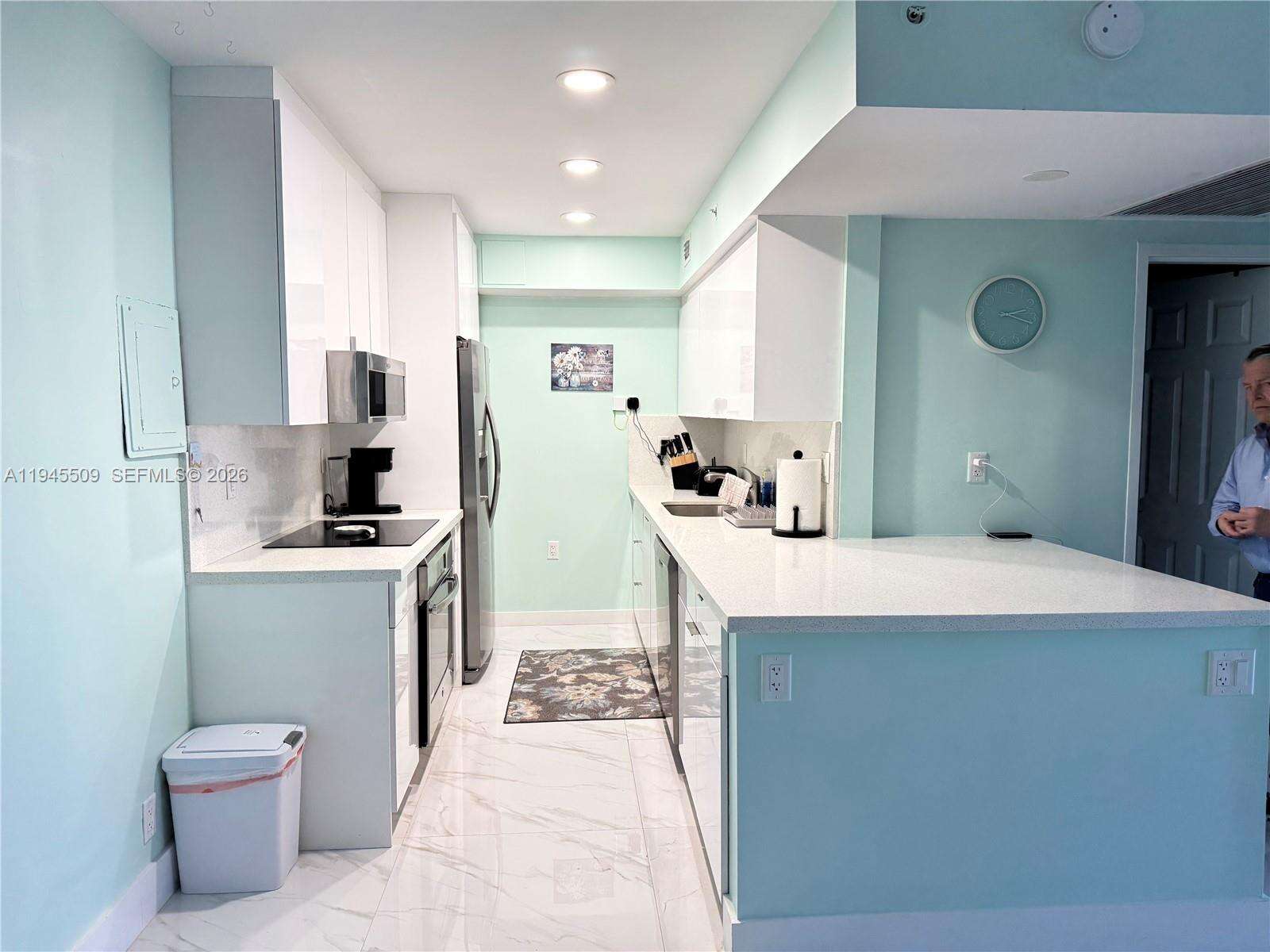The Wave at 2501 Ocean Dr, Hollywood, FL 33019 - For Sale photo 5