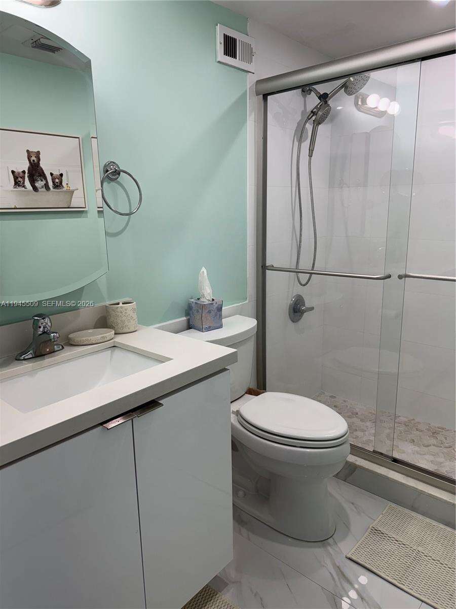 The Wave at 2501 Ocean Dr, Hollywood, FL 33019 - For Sale photo 9
