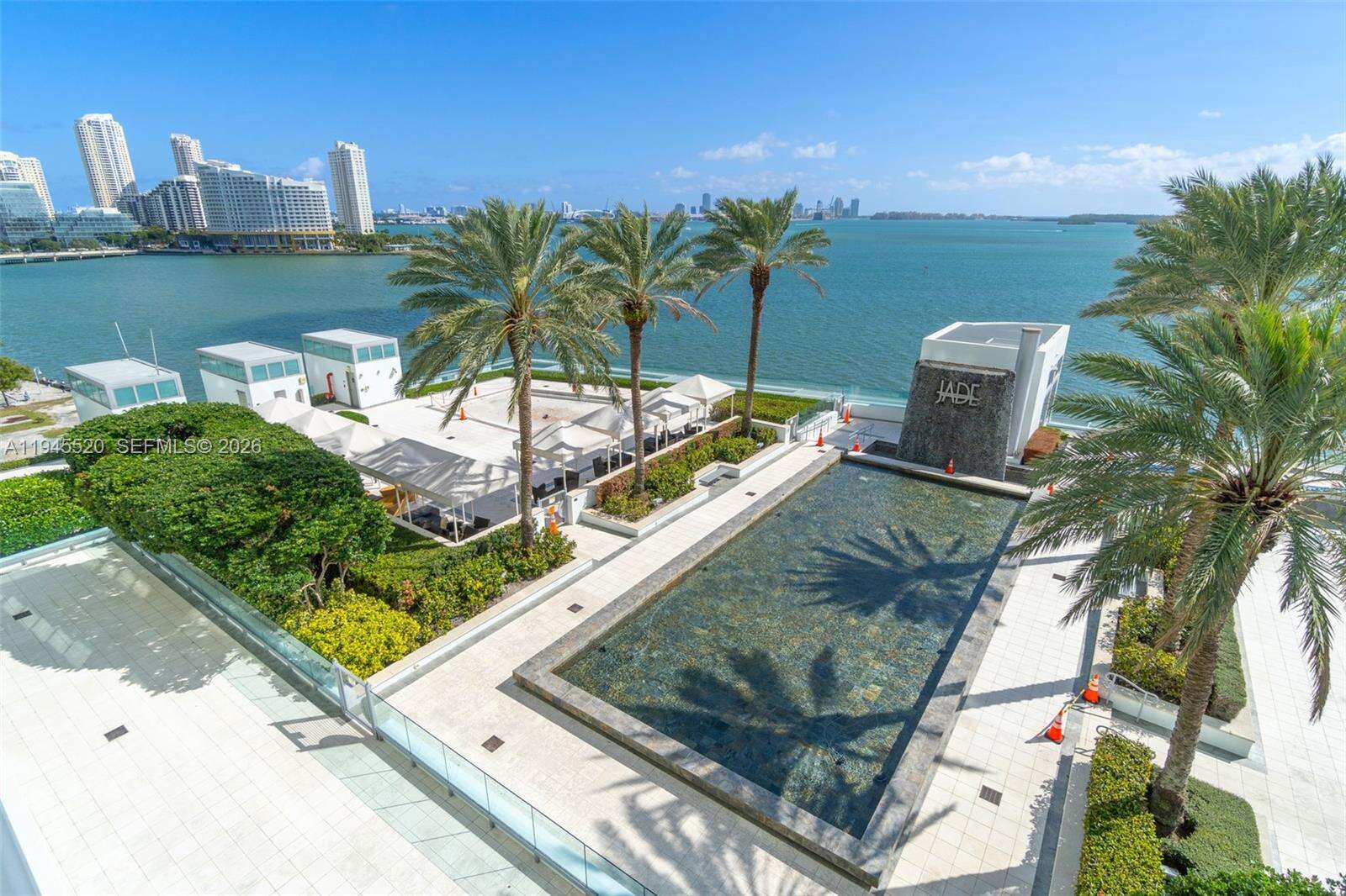 JADE RESIDENCES AT BRICKELL BAY - 1331 Brickell Bay Dr, Miami, FL 33131 | Picture 14