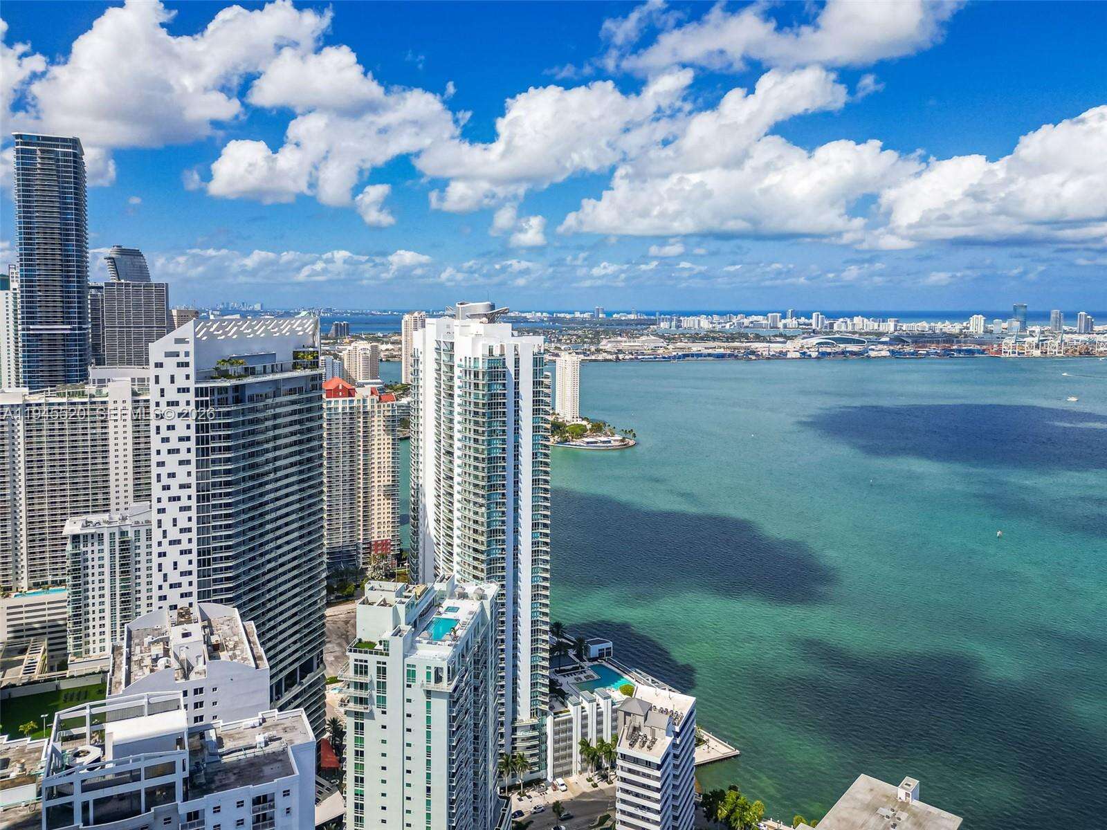 JADE RESIDENCES AT BRICKELL BAY - 1331 Brickell Bay Dr, Miami, FL 33131 | Picture 16