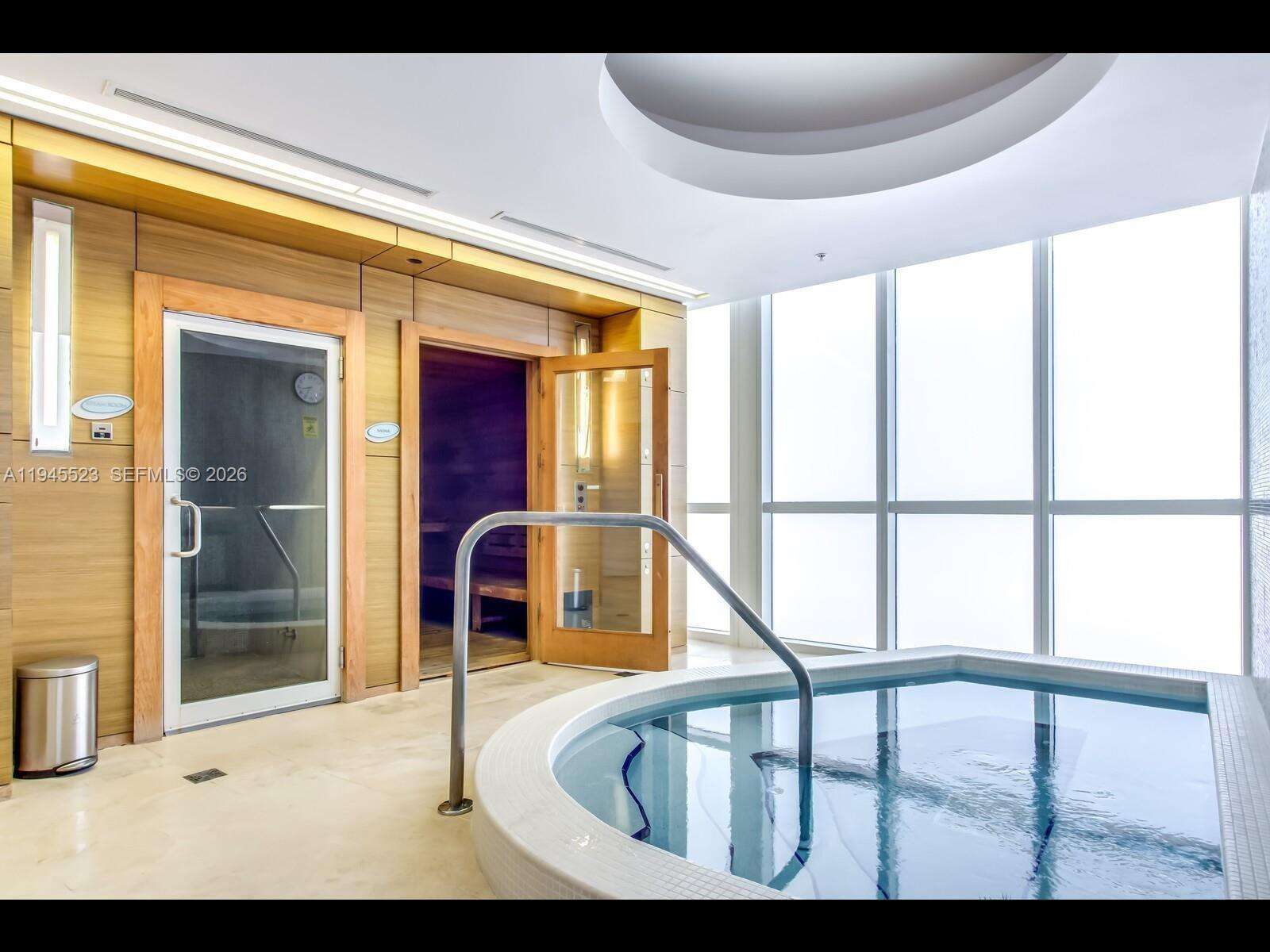 TRUMP ROYALE - 18201 Collins Ave, Sunny Isles Beach, FL 33160 | Picture 29