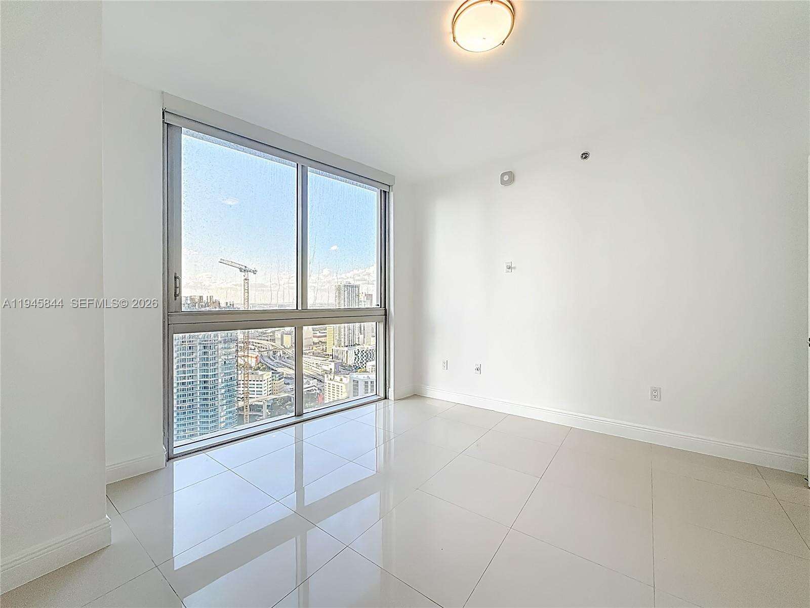 Icon Brickell 1 at 475 Brickell Ave, Miami, FL 33131 - For Sale photo 25