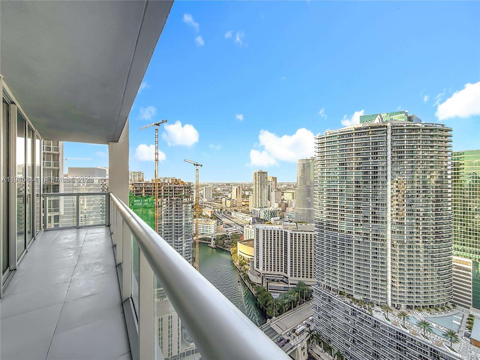 Icon Brickell 1 at 475 Brickell Ave, Miami, FL 33131 - For Sale photo 30