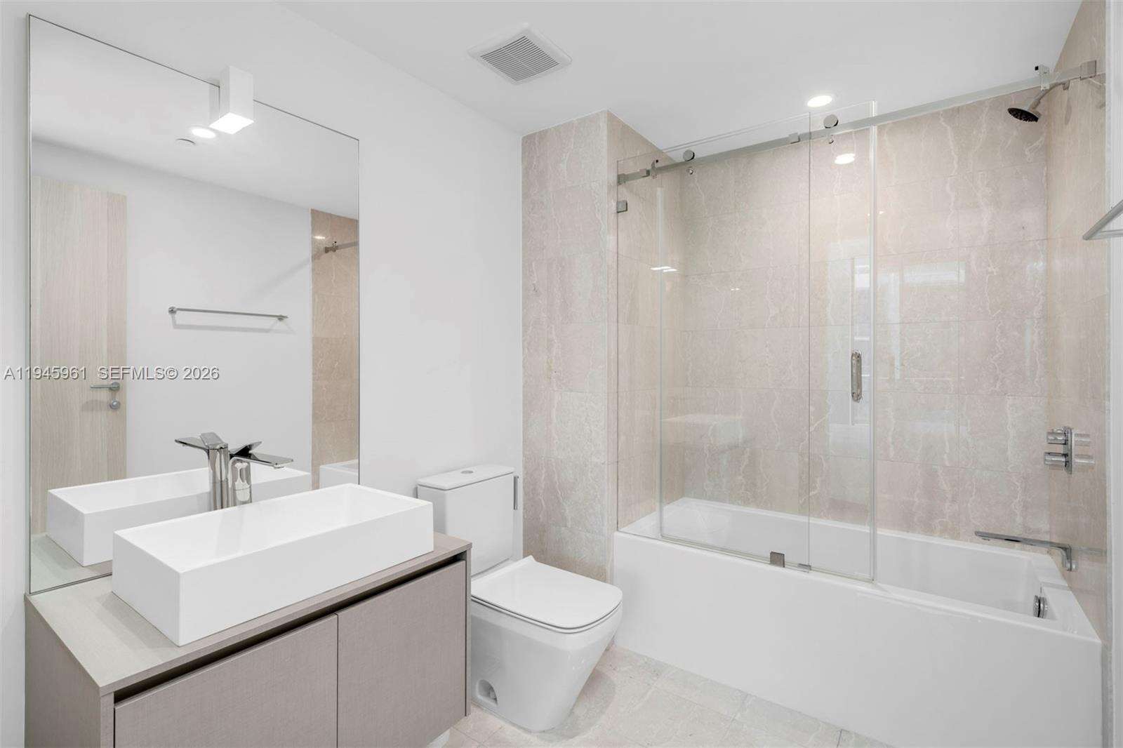 BRICKELL FLATIRON - 1000 Brickell Plaza, Miami, FL 33131 | Picture 15
