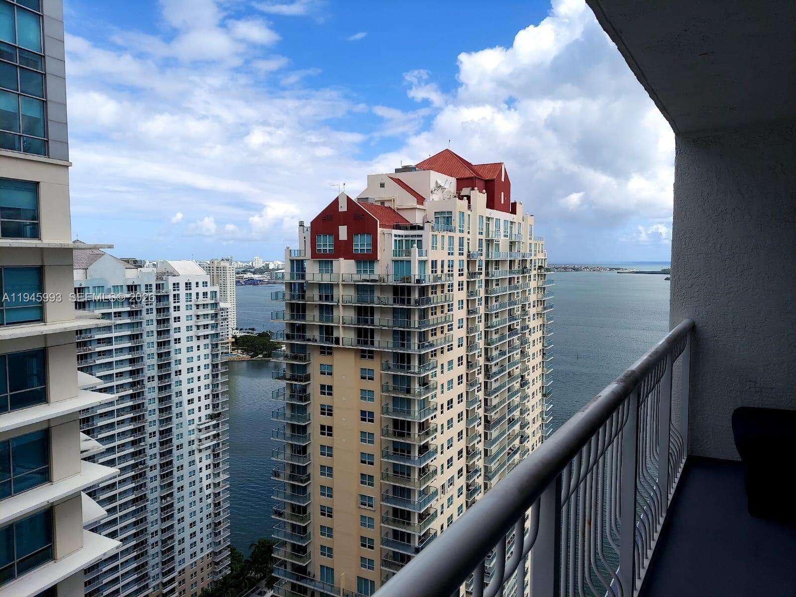 The Club At Brickell Bay at 1200 Brickell Bay Dr, Miami, FL 33131 - For Sale photo 7