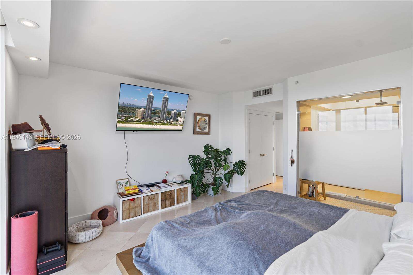 BLUE DIAMOND - 4779 Collins Ave, Miami Beach, FL 33140 | Picture 22