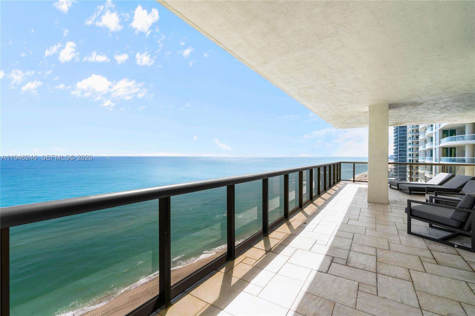 SAYAN - 16275 Collins Ave, Sunny Isles Beach, FL 33160 | Picture 19