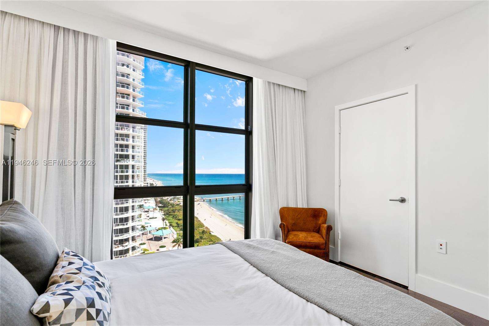 SAYAN - 16275 Collins Ave, Sunny Isles Beach, FL 33160 | Picture 35