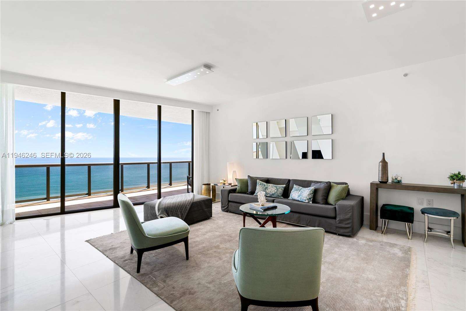 SAYAN - 16275 Collins Ave, Sunny Isles Beach, FL 33160 | Picture 8