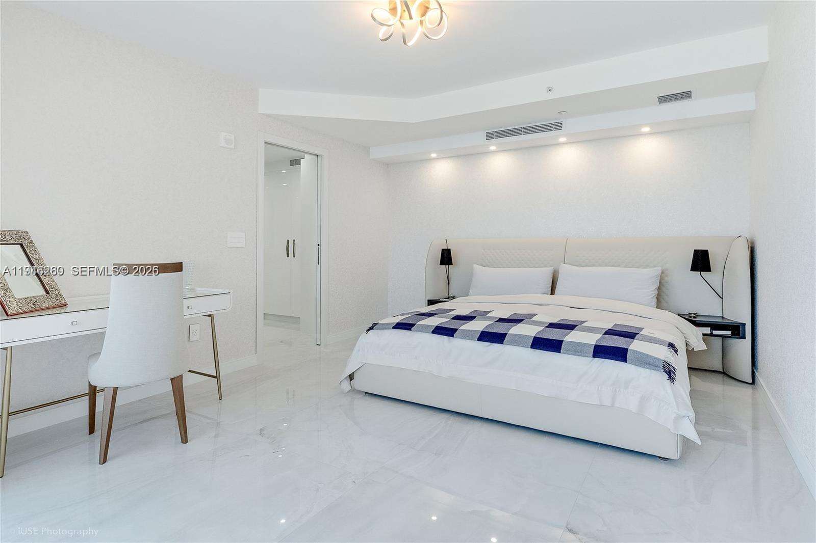 OCEAN FOUR - 17201 Collins Ave, Sunny Isles Beach, FL 33160 | Picture 11