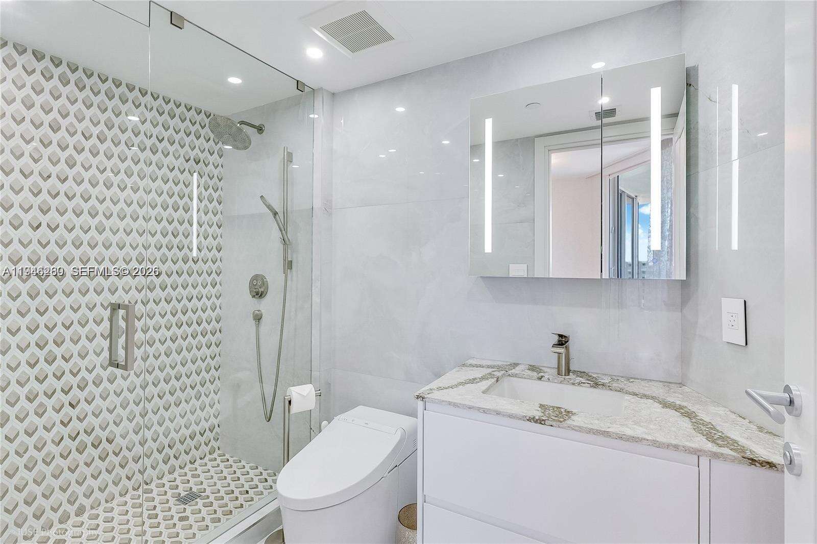 OCEAN FOUR - 17201 Collins Ave, Sunny Isles Beach, FL 33160 | Picture 18