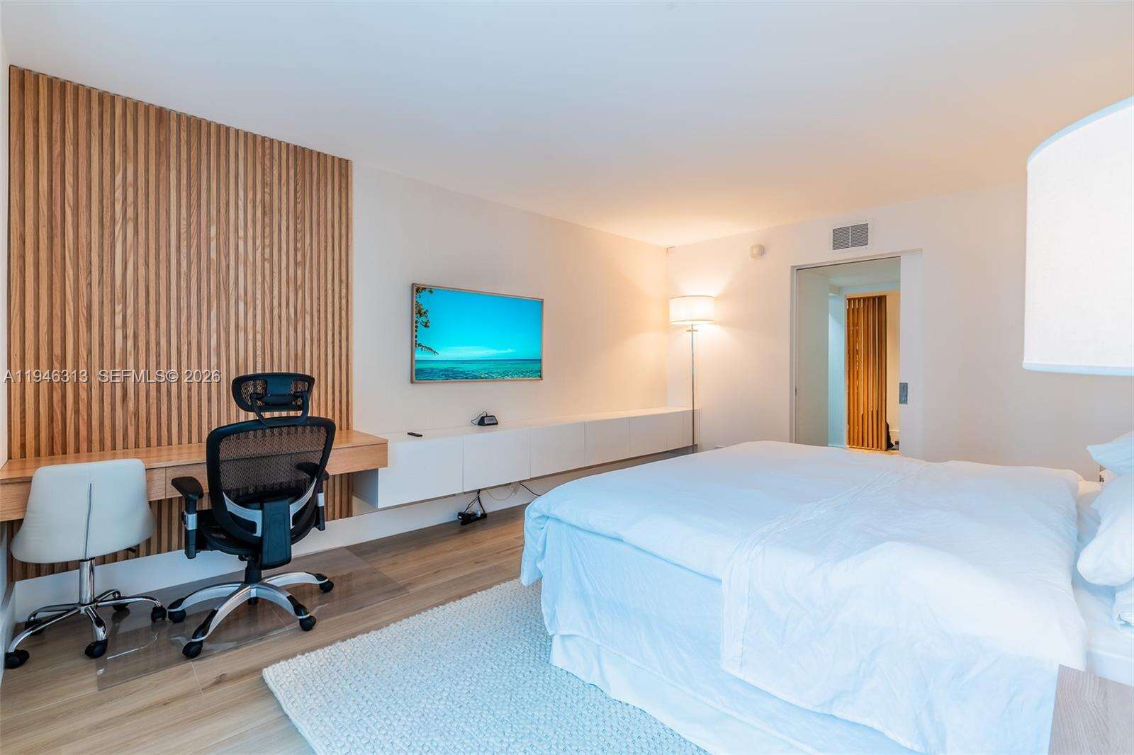 RONEY PALACE - 2301 Collins Ave, Miami Beach, FL 33139 | Picture 7