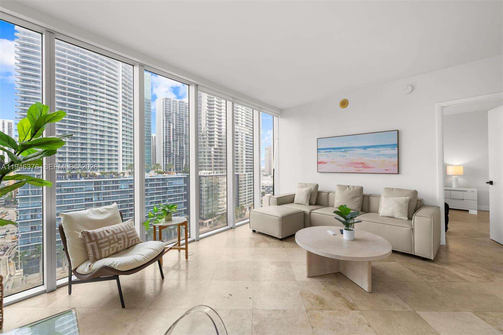 Icon Brickell 3 at 485 Brickell Ave, Miami, FL 33131 - For Sale photo 1