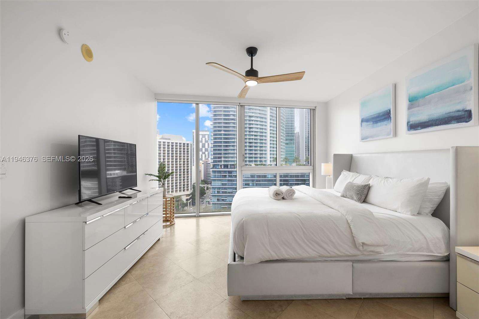 Icon Brickell 3 at 485 Brickell Ave, Miami, FL 33131 - For Sale photo 15