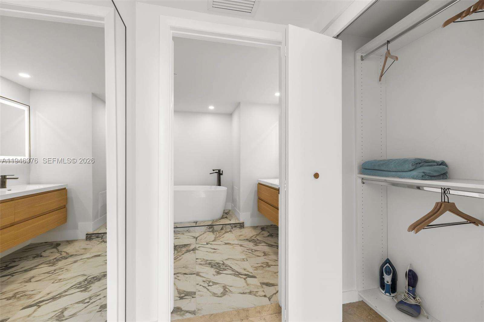 Icon Brickell 3 at 485 Brickell Ave, Miami, FL 33131 - For Sale photo 17
