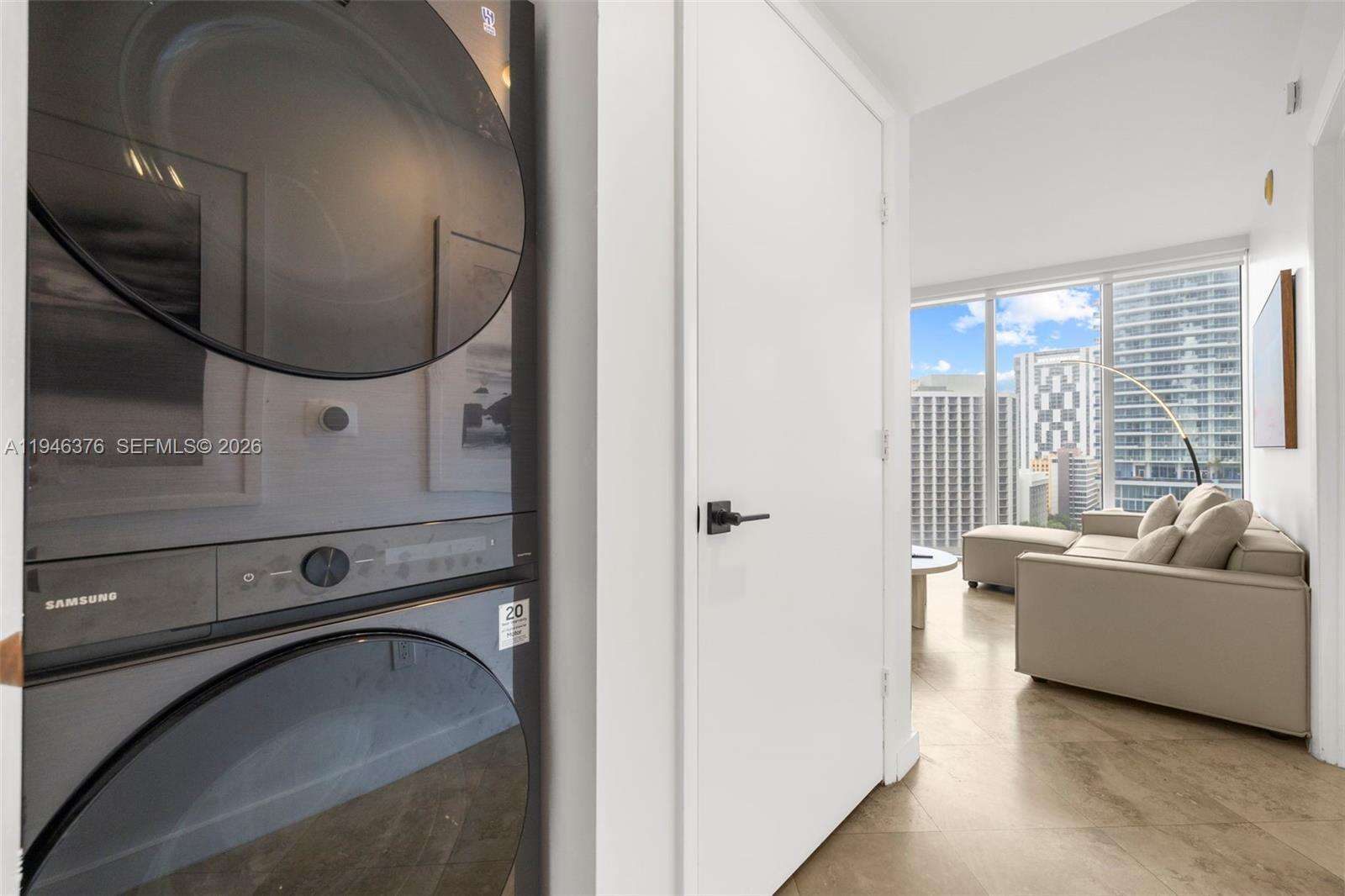 Icon Brickell 3 at 485 Brickell Ave, Miami, FL 33131 - For Sale photo 26