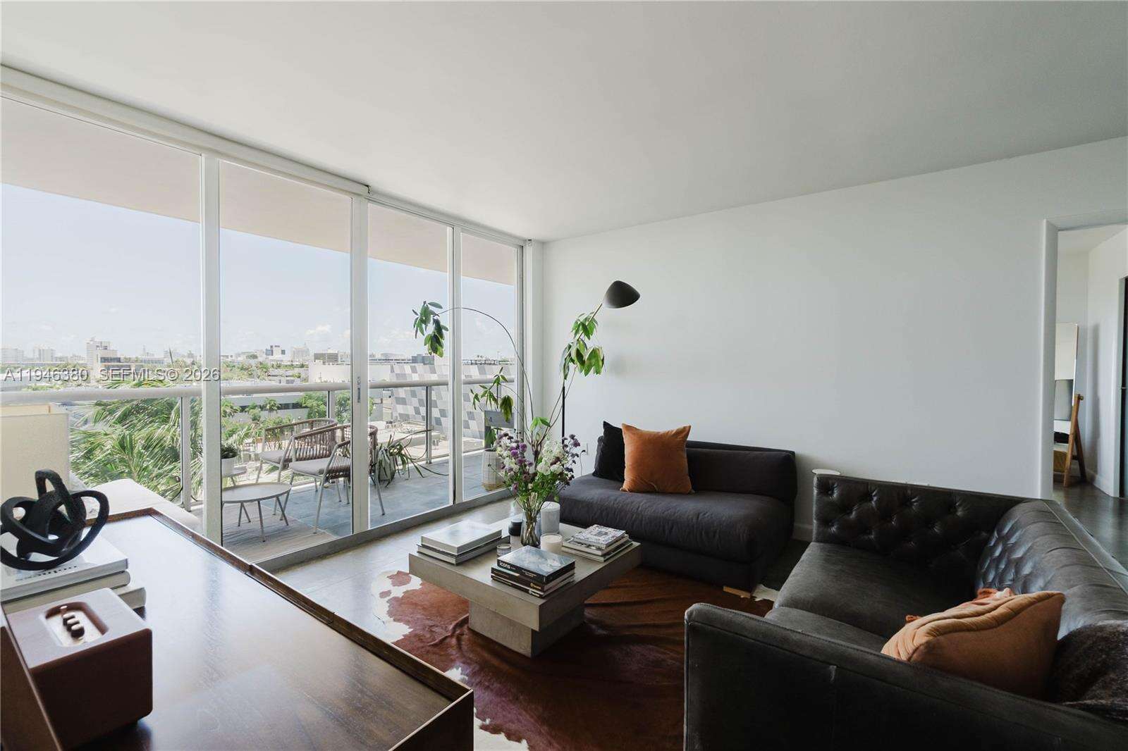 1900 Sunset Harbour Dr, Miami Beach, FL 33139 - For Sale photo 2
