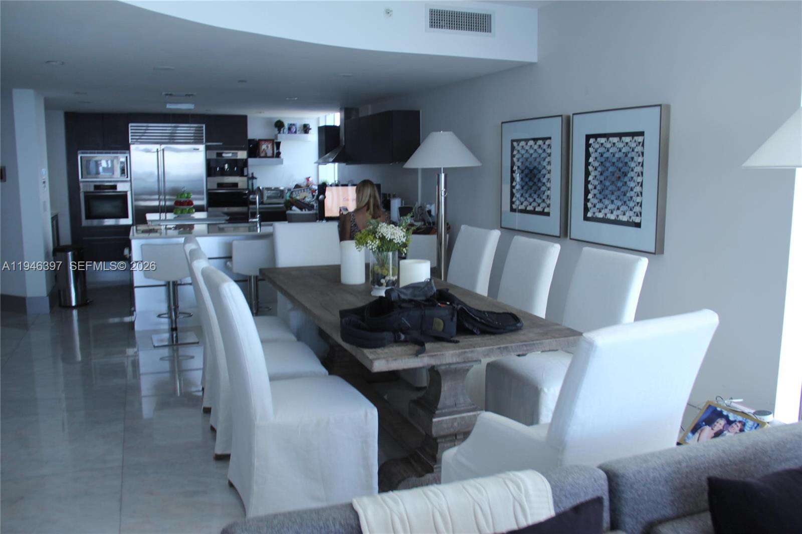 JADE BEACH - 17001 Collins Ave, Sunny Isles Beach, FL 33160 | Picture 3