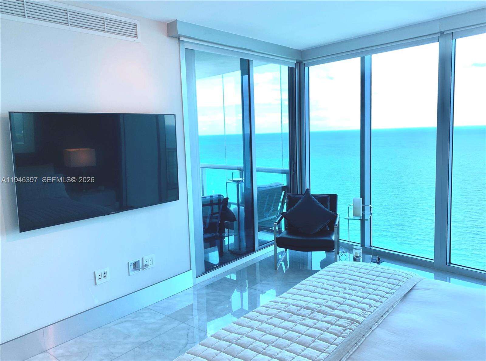JADE BEACH - 17001 Collins Ave, Sunny Isles Beach, FL 33160 | Picture 22