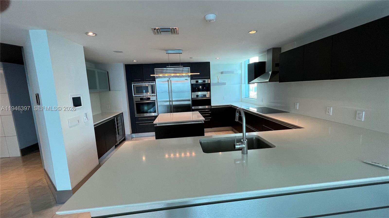 JADE BEACH - 17001 Collins Ave, Sunny Isles Beach, FL 33160 | Picture 28