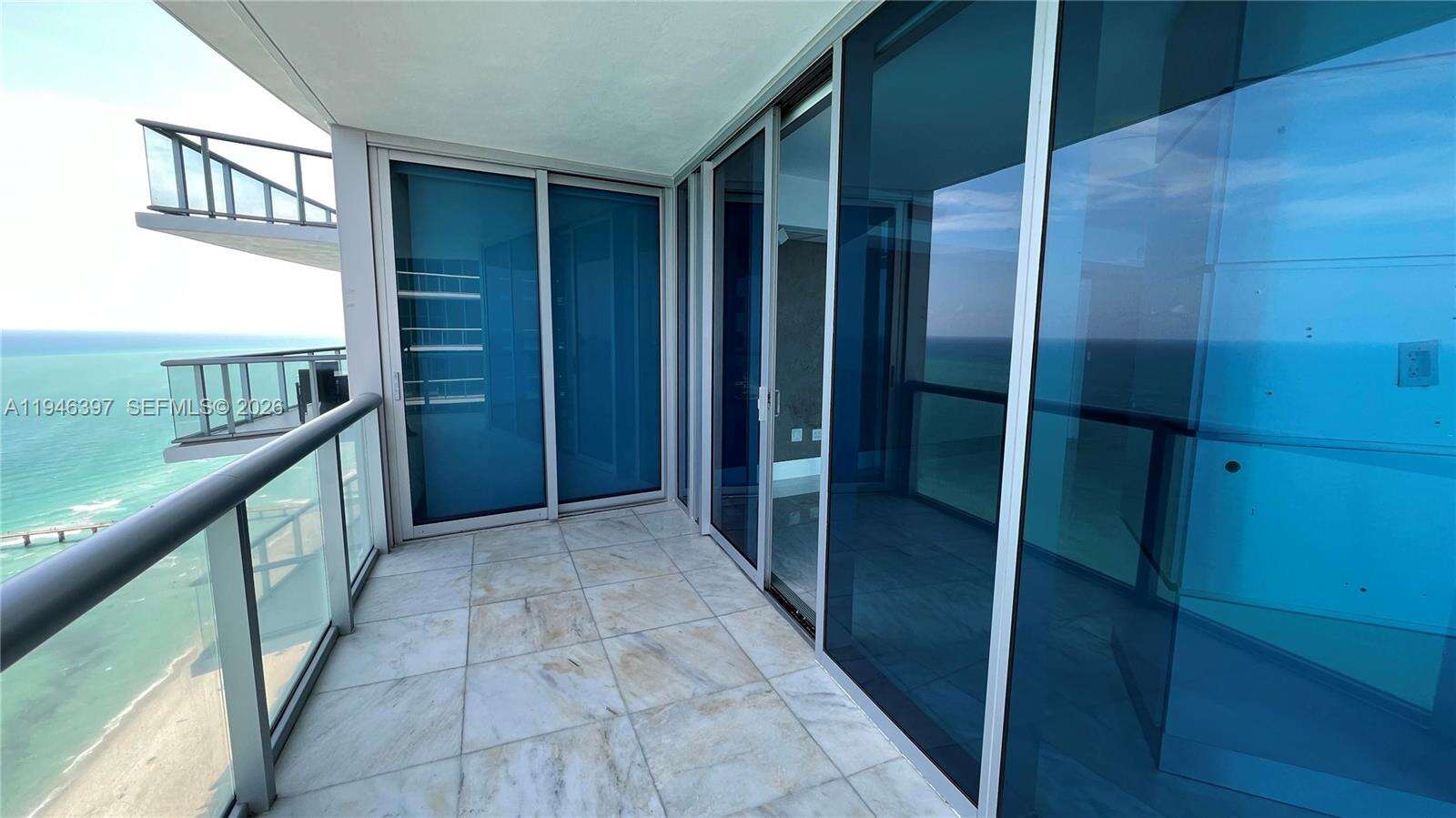 JADE BEACH - 17001 Collins Ave, Sunny Isles Beach, FL 33160 | Picture 33