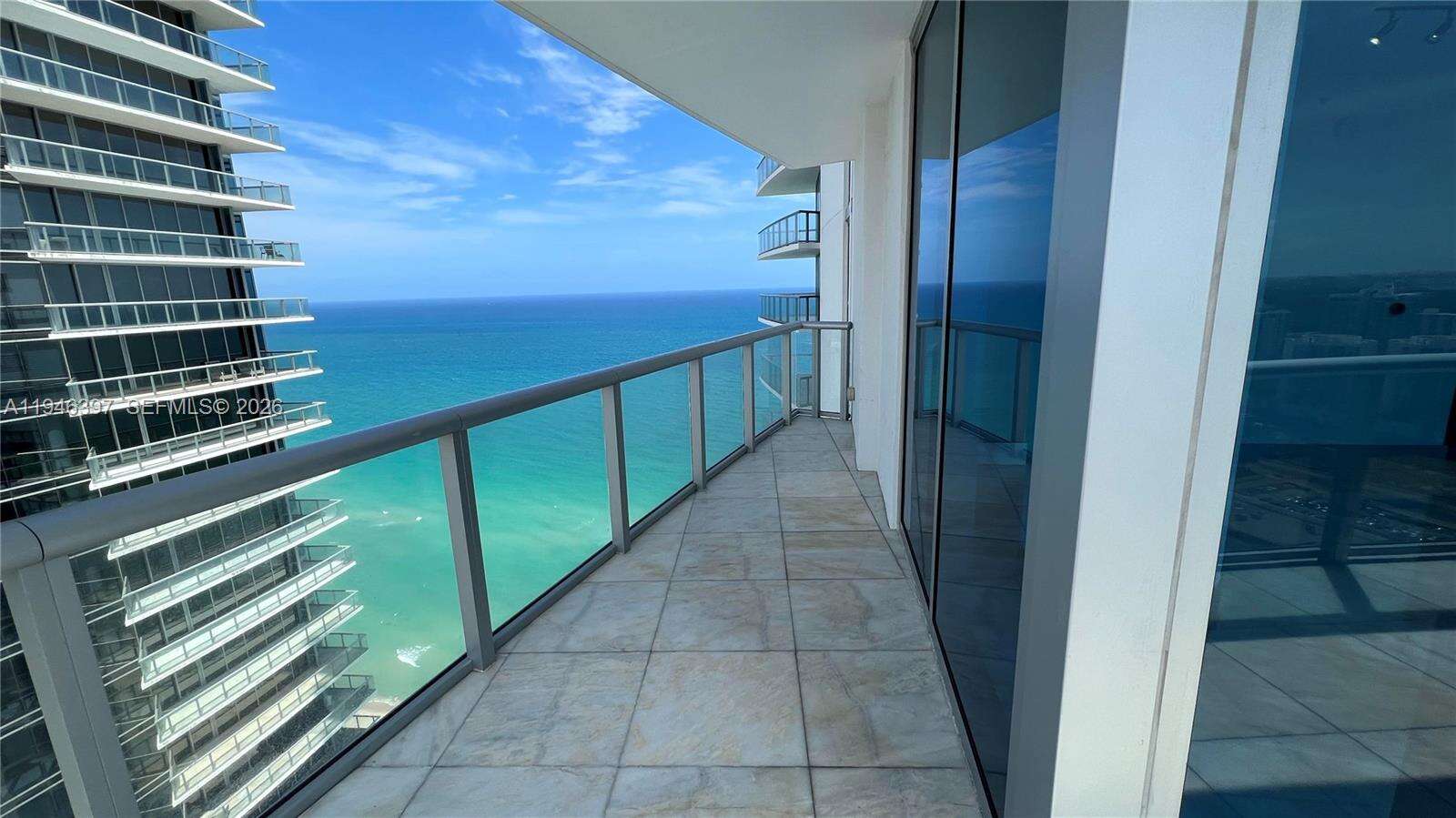 JADE BEACH - 17001 Collins Ave, Sunny Isles Beach, FL 33160 | Picture 34