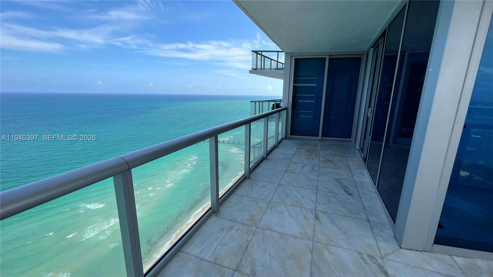 JADE BEACH - 17001 Collins Ave, Sunny Isles Beach, FL 33160 | Picture 37
