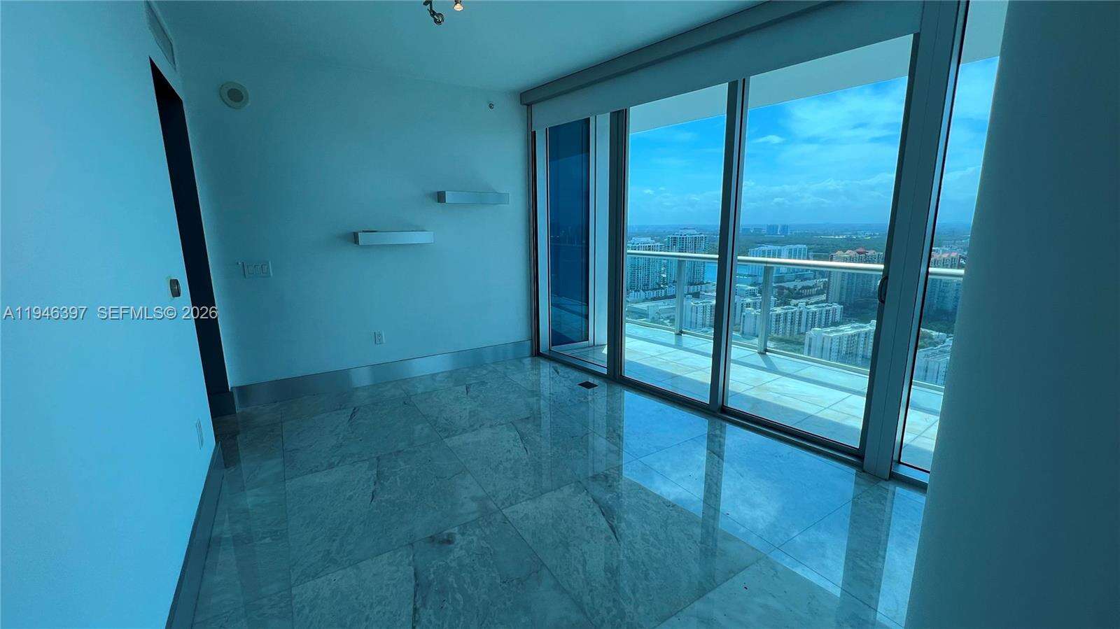 JADE BEACH - 17001 Collins Ave, Sunny Isles Beach, FL 33160 | Picture 39