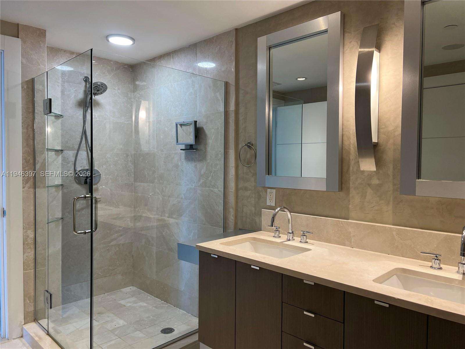 JADE BEACH - 17001 Collins Ave, Sunny Isles Beach, FL 33160 | Picture 41