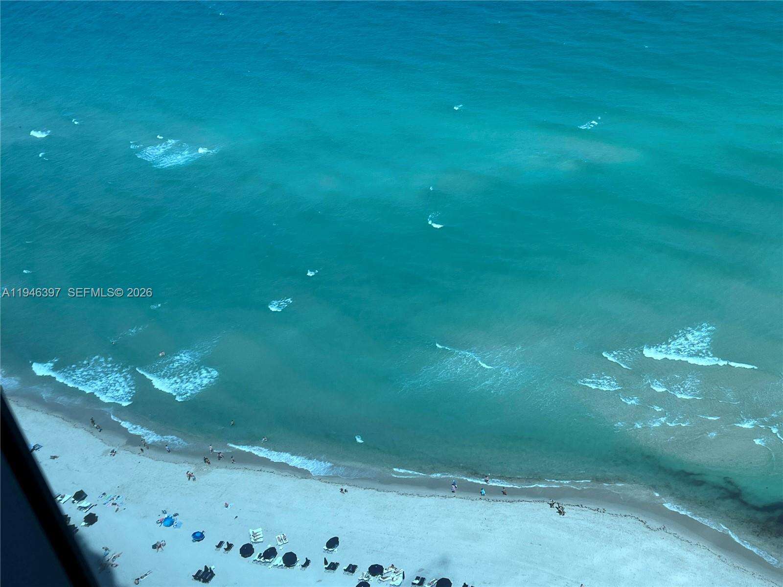 JADE BEACH - 17001 Collins Ave, Sunny Isles Beach, FL 33160 | Picture 7