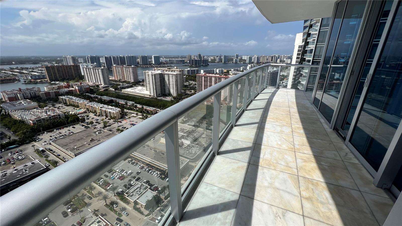 JADE BEACH - 17001 Collins Ave, Sunny Isles Beach, FL 33160 | Picture 61