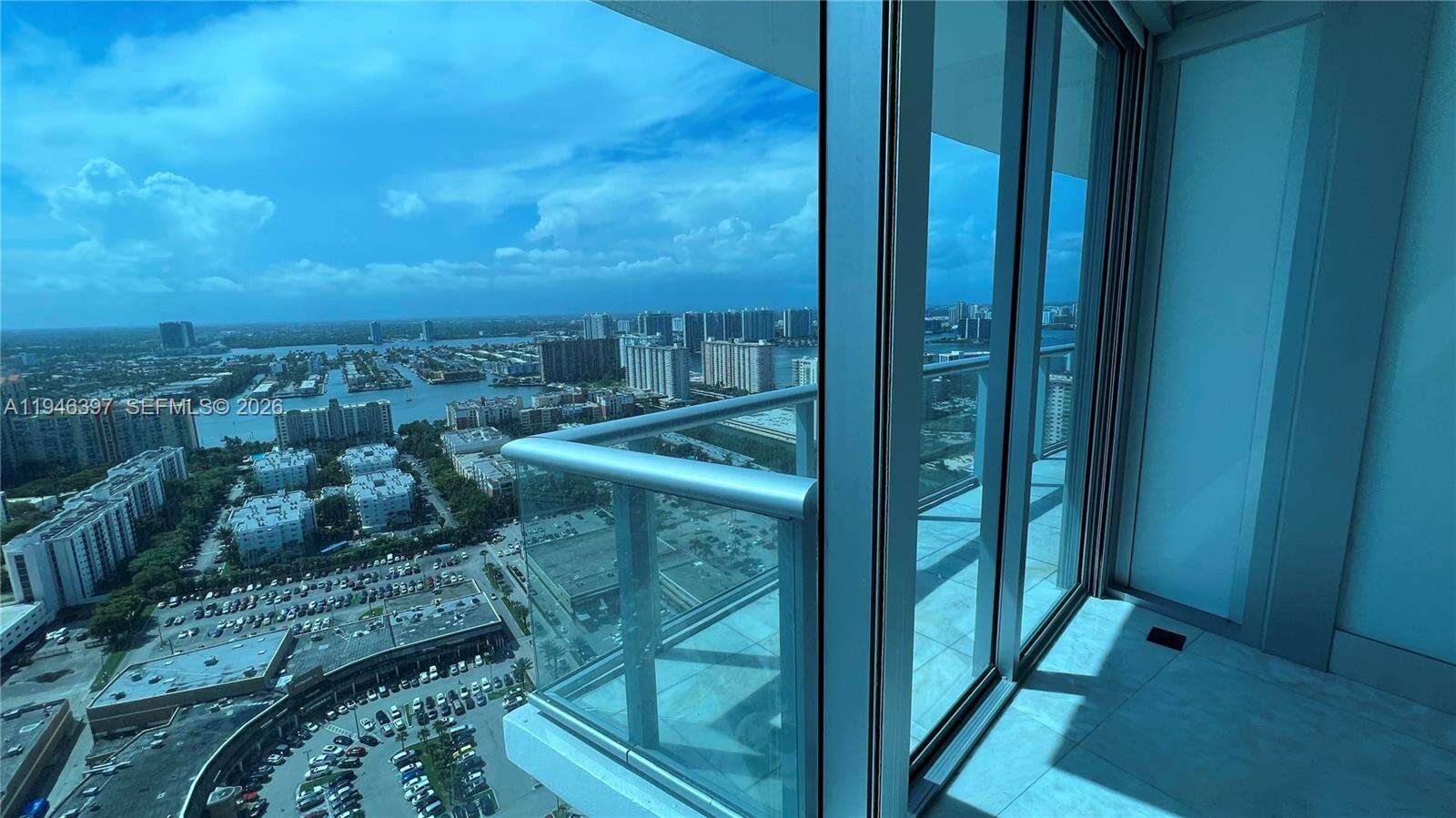 JADE BEACH - 17001 Collins Ave, Sunny Isles Beach, FL 33160 | Picture 70