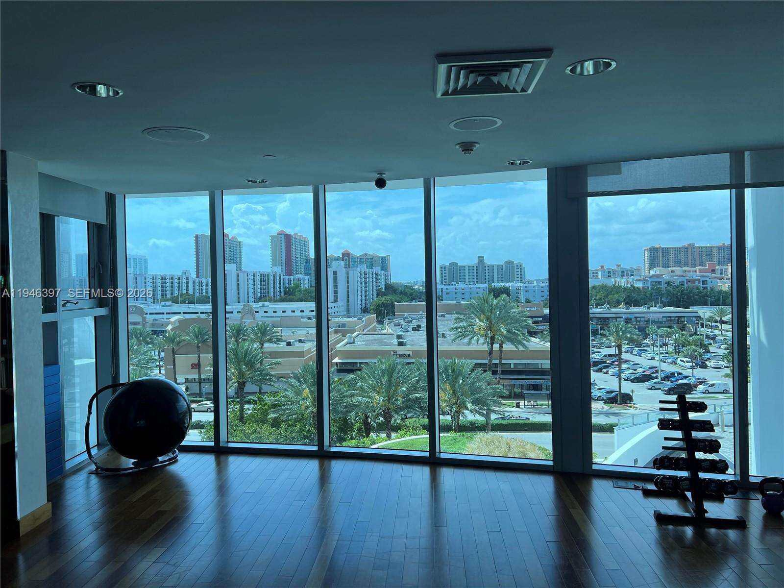 JADE BEACH - 17001 Collins Ave, Sunny Isles Beach, FL 33160 | Picture 75