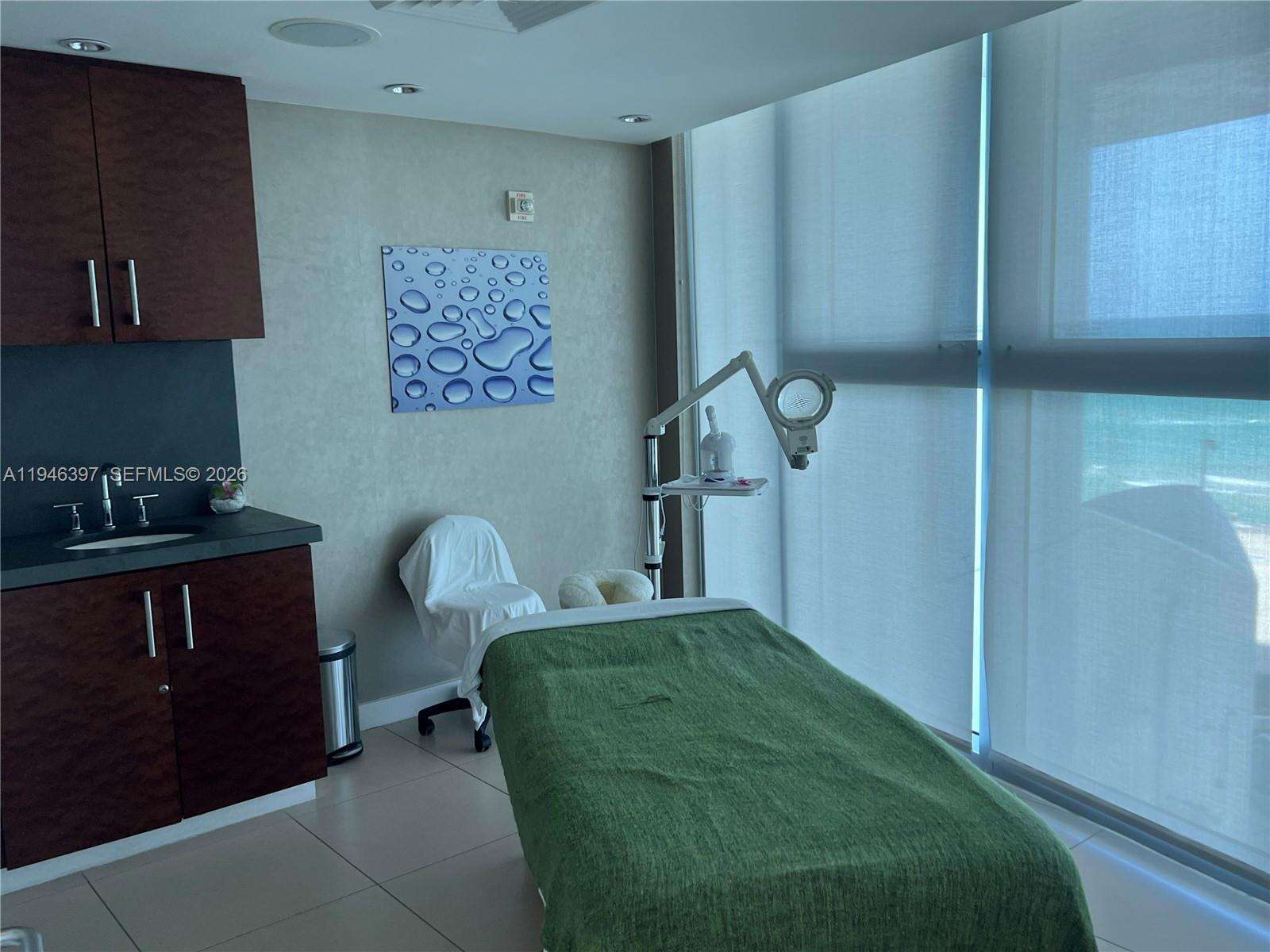 JADE BEACH - 17001 Collins Ave, Sunny Isles Beach, FL 33160 | Picture 84