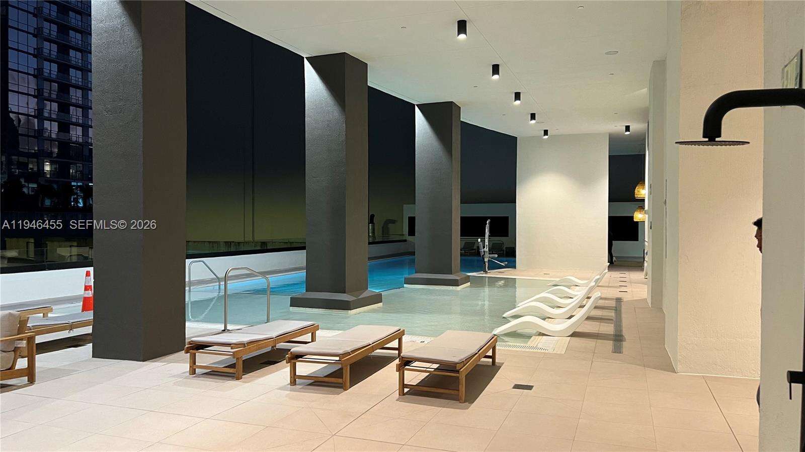 District 225 Condos for Sale & Rent | Picture 1