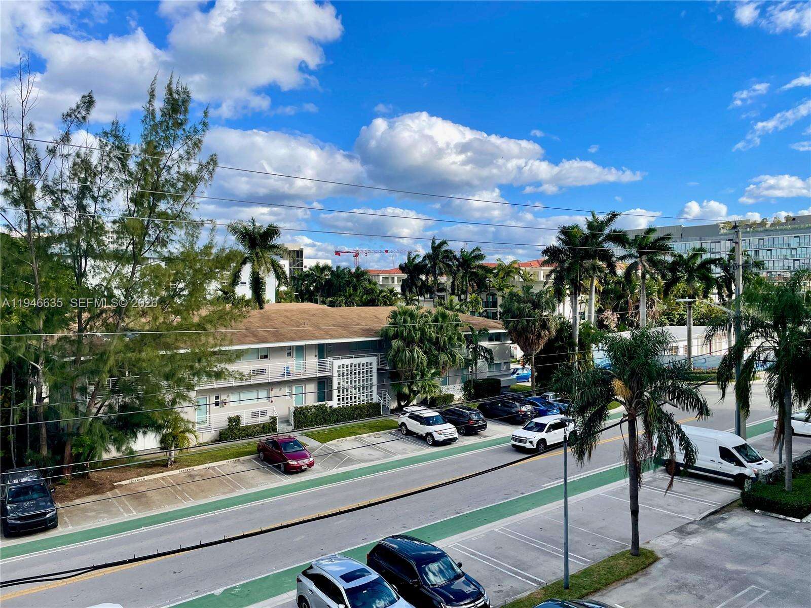 Guildford at 9800 Bay Harbor Dr, Bay Harbor Islands, FL 33154 - For Sale photo 23