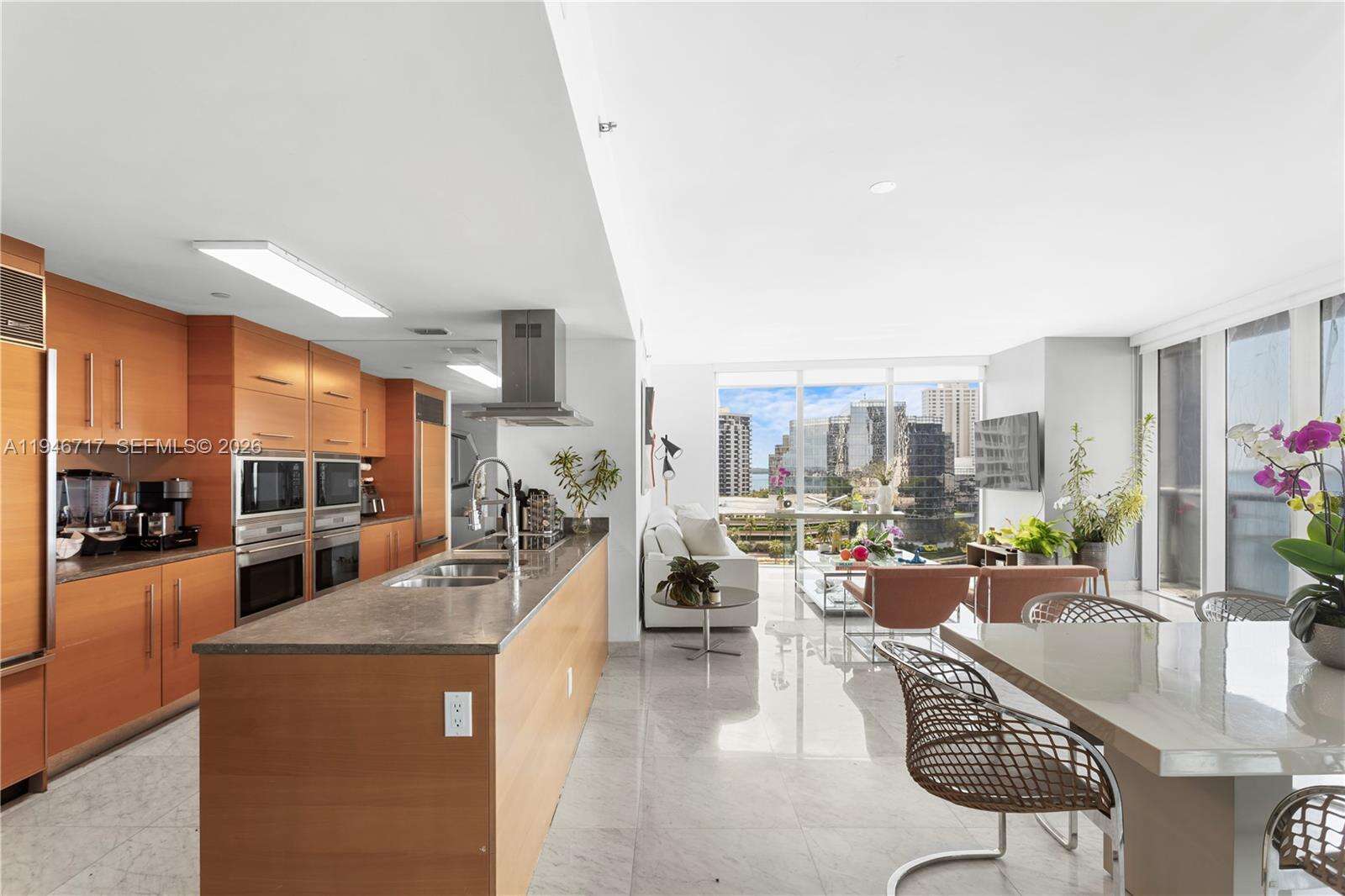 ICON BRICKELL NO TWO - 495 Brickell Ave, Miami, FL 33131 | Picture 3