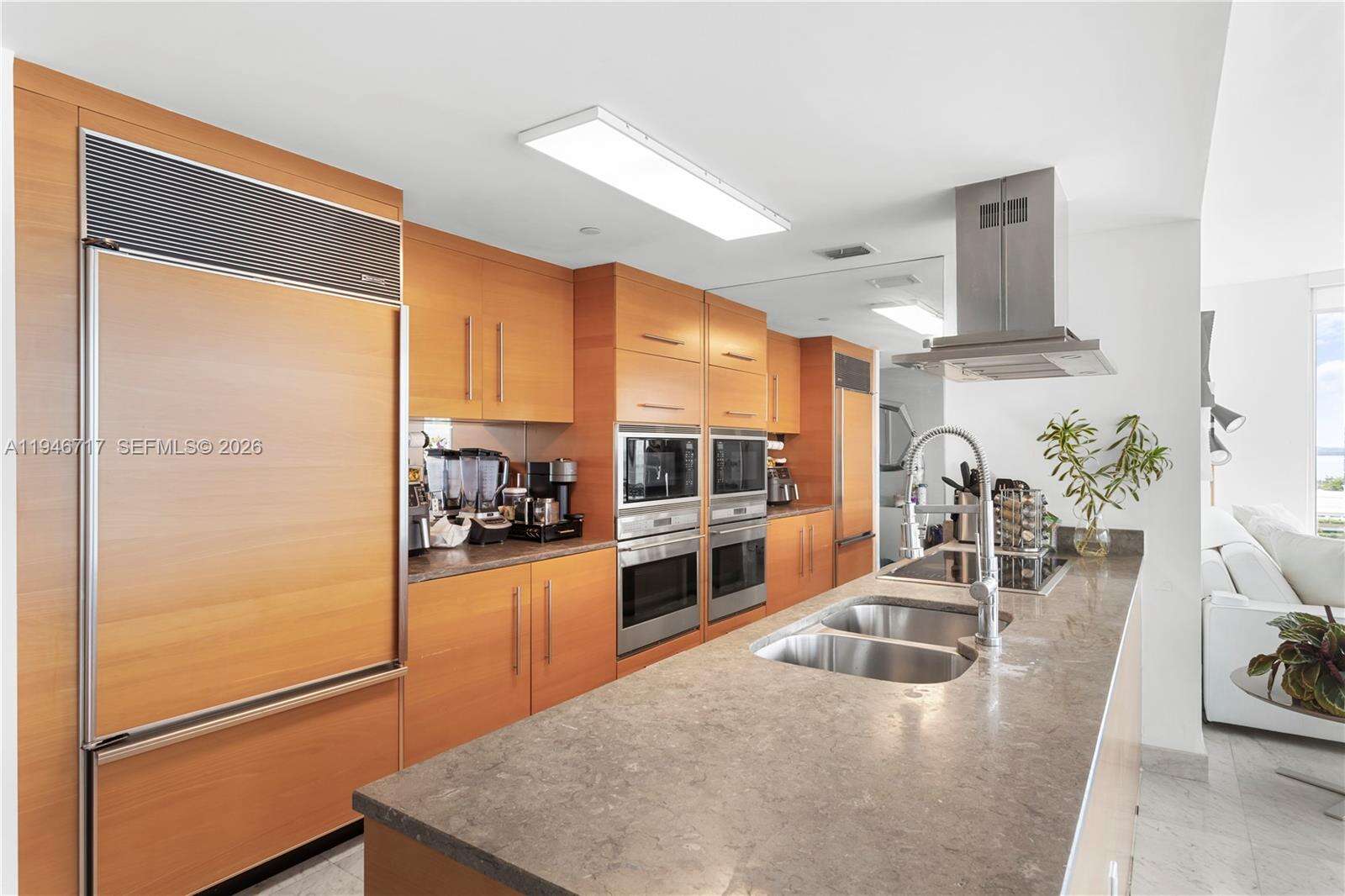 ICON BRICKELL NO TWO - 495 Brickell Ave, Miami, FL 33131 | Picture 10