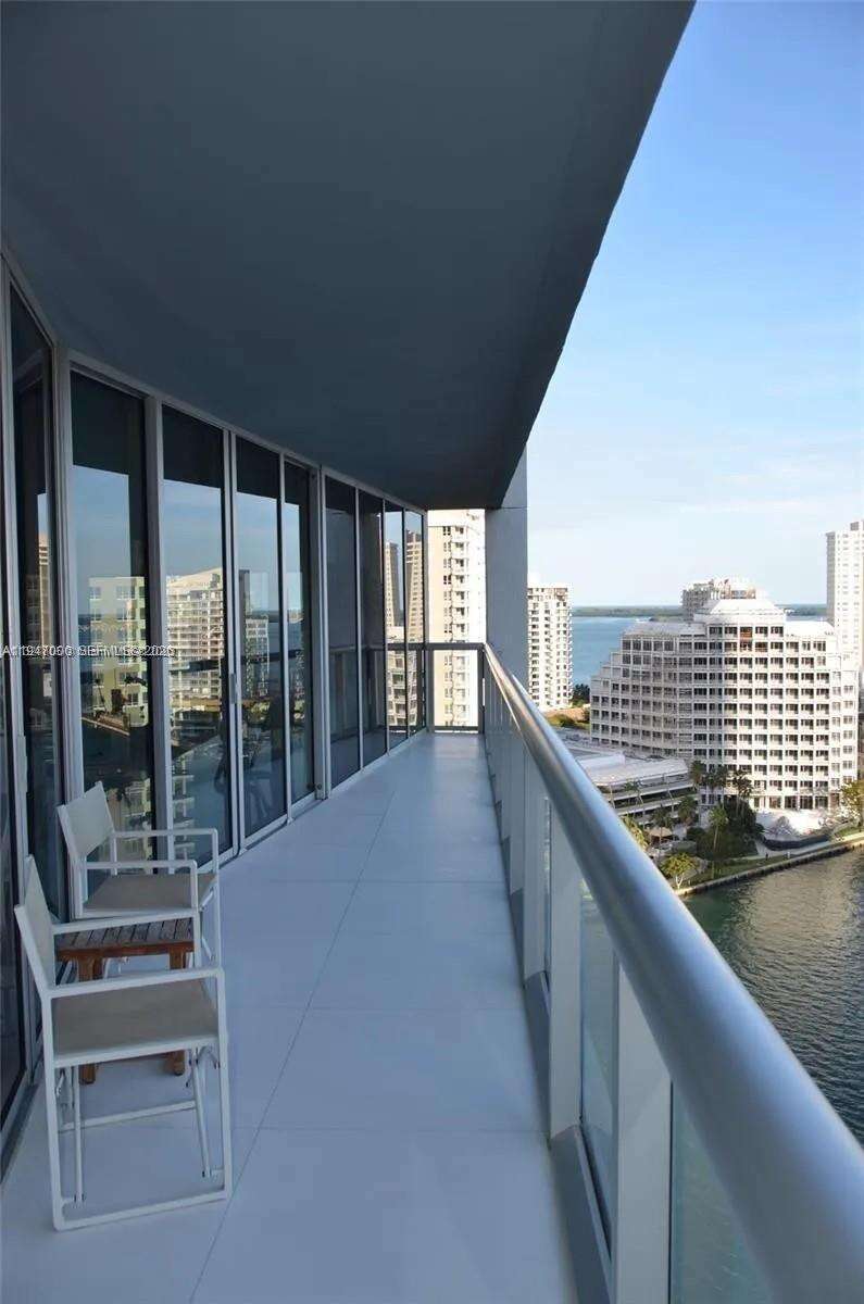 ICON BRICKELL NO TWO - 495 Brickell Ave, Miami, FL 33131 | Picture 9