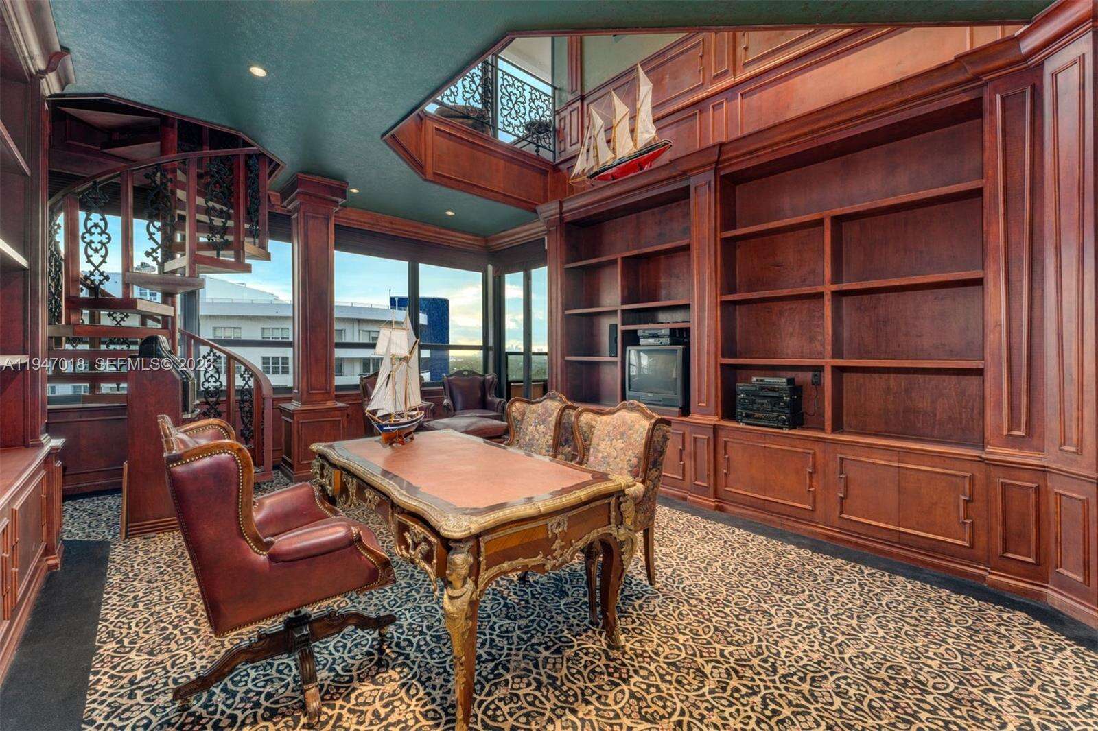 THE ALEXANDER - 5225 Collins Ave, Miami Beach, FL 33140 | Picture 19