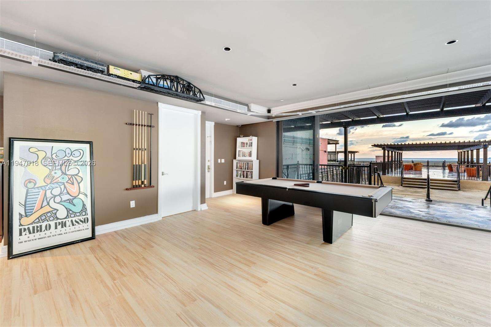 THE ALEXANDER - 5225 Collins Ave, Miami Beach, FL 33140 | Picture 24