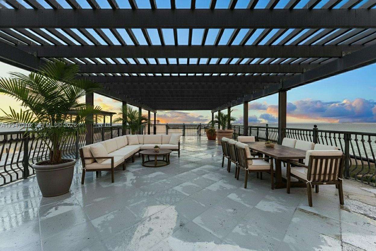 THE ALEXANDER - 5225 Collins Ave, Miami Beach, FL 33140 | Picture 27