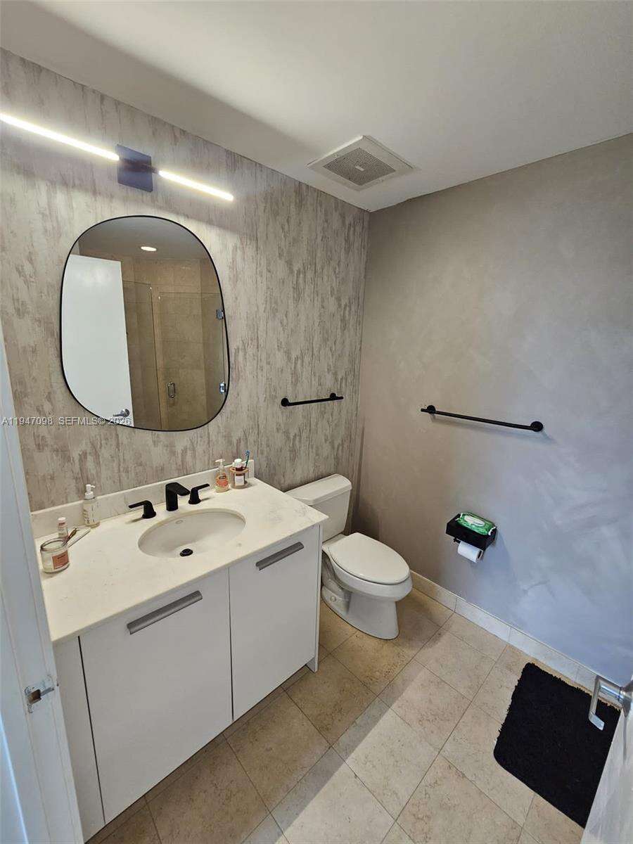 1060 Brickell at 1060 Brickell Ave, Miami, FL 33131 - For Sale photo 13