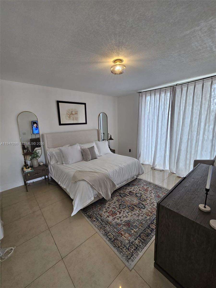 1060 Brickell at 1060 Brickell Ave, Miami, FL 33131 - For Sale photo 17