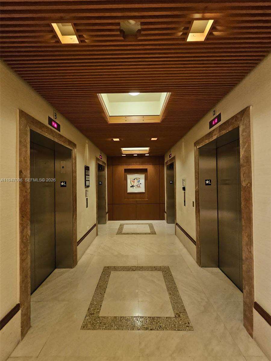 1060 Brickell at 1060 Brickell Ave, Miami, FL 33131 - For Sale photo 4