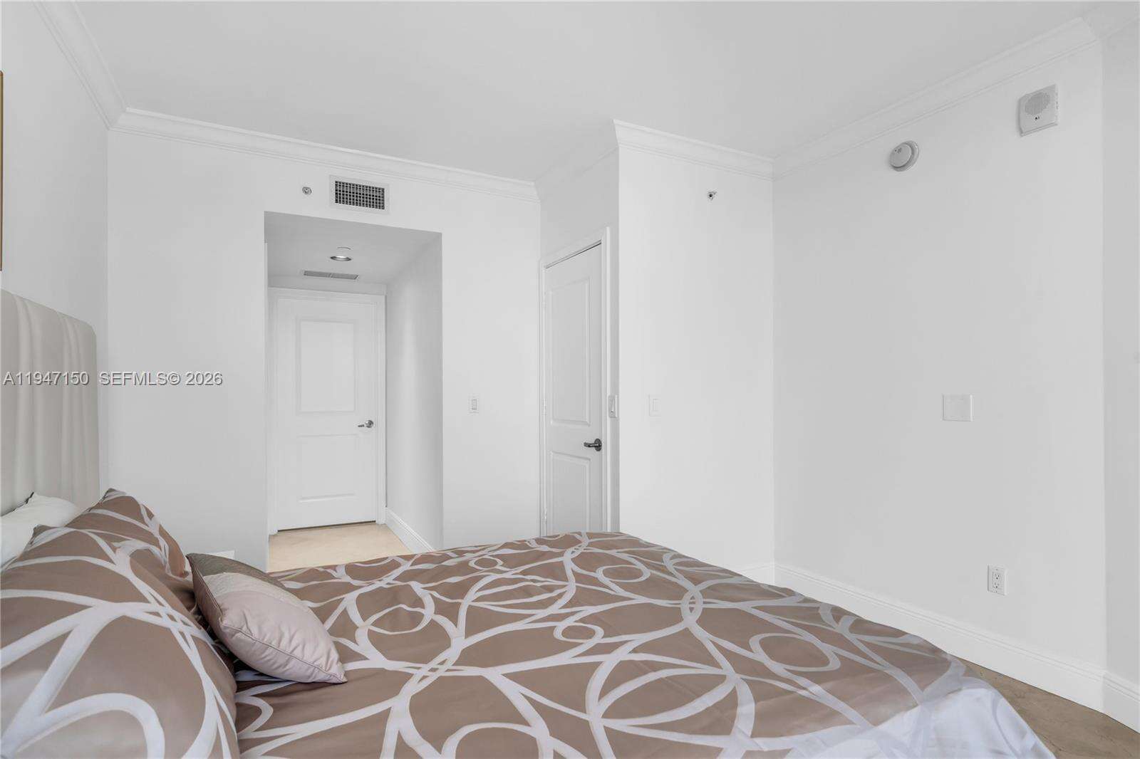 OCEAN PALMS - 3101 Ocean Dr, Hollywood, FL 33019 | Picture 14