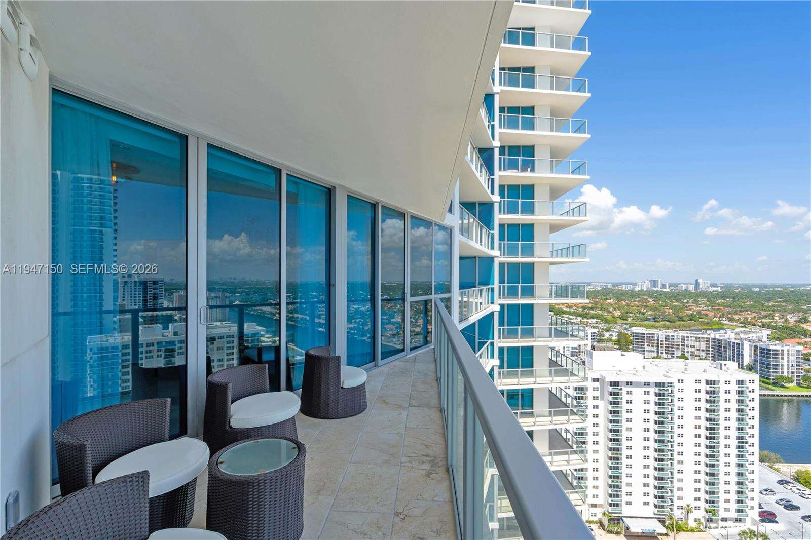 OCEAN PALMS - 3101 Ocean Dr, Hollywood, FL 33019 | Picture 30